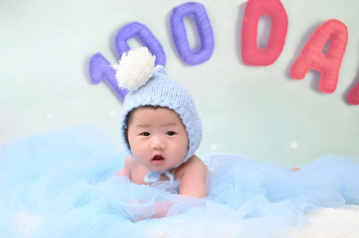 平凉孕妇5个月四维彩超